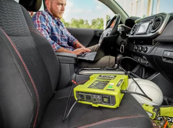 RYOBI 800W Automotive Power Inverter - Image 5