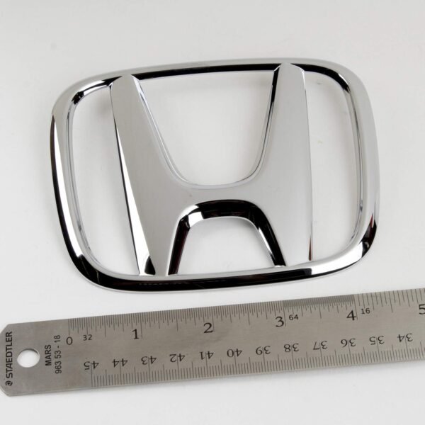 Honda Accord Grille Emblem - Image 4